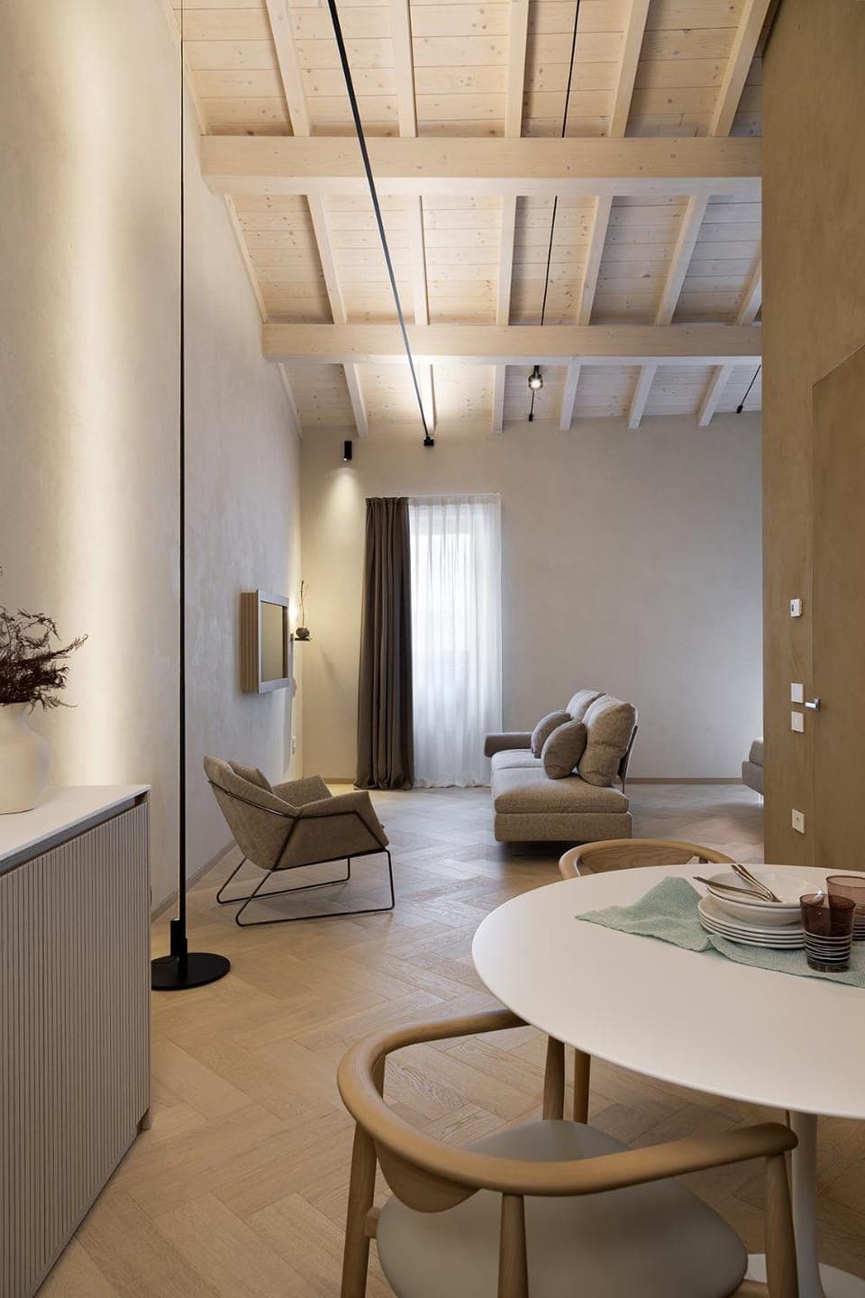 TV and multimedia, Living room, Seating area