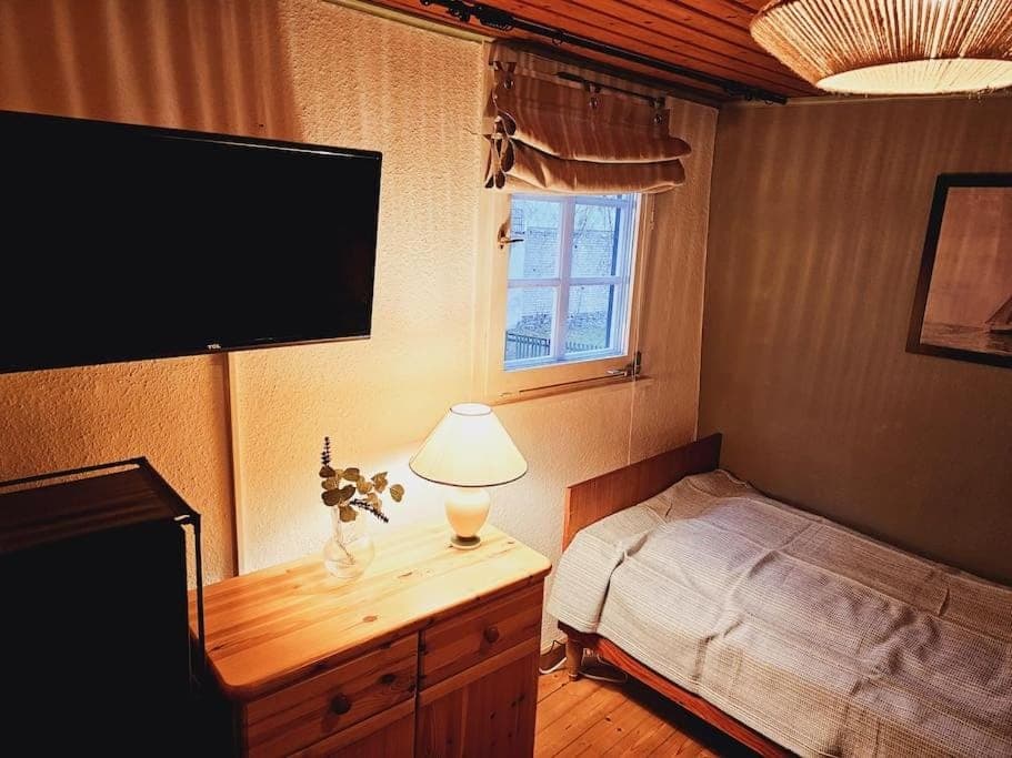 TV and multimedia, Bedroom