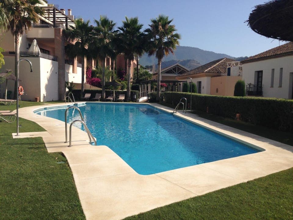 Property building, Spring, Day, Natural landscape, Garden, Garden view, Mountain view, Pool view, Swimming pool, sunbed