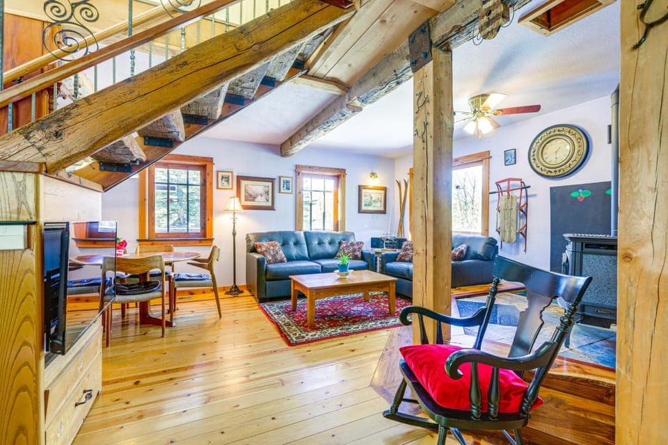 Mountain Chalet Getaway: Steps to Crystal River! House in Colorado