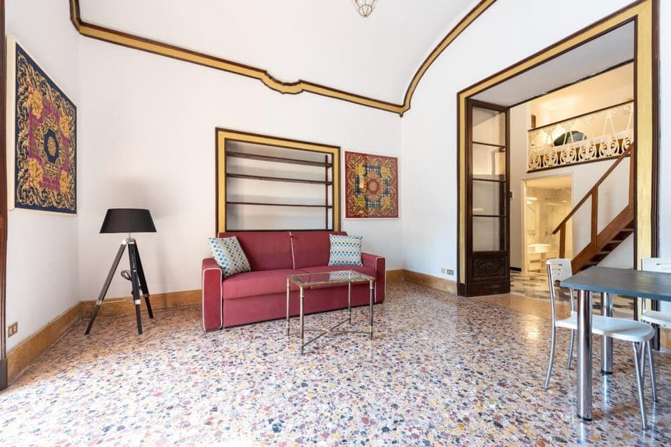 Living room, Dining area