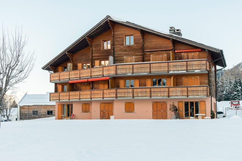 Property building, Winter