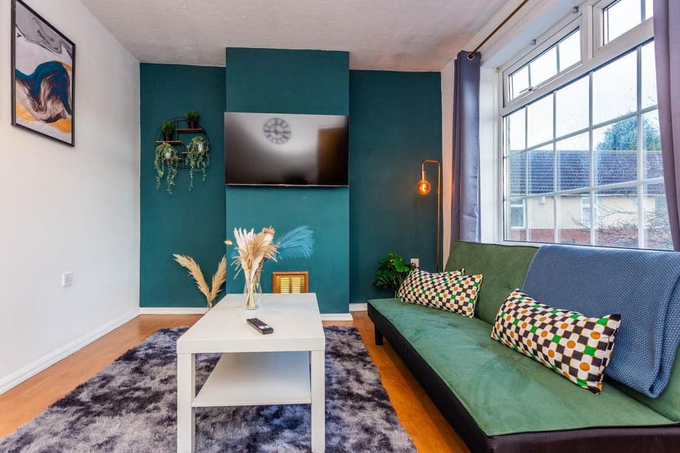 TV and multimedia, Living room, Seating area