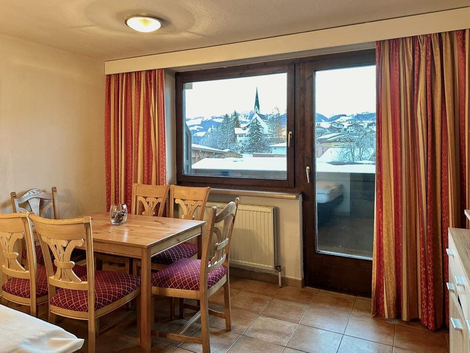 View (from property/room), Balcony/Terrace, Seating area, Dining area