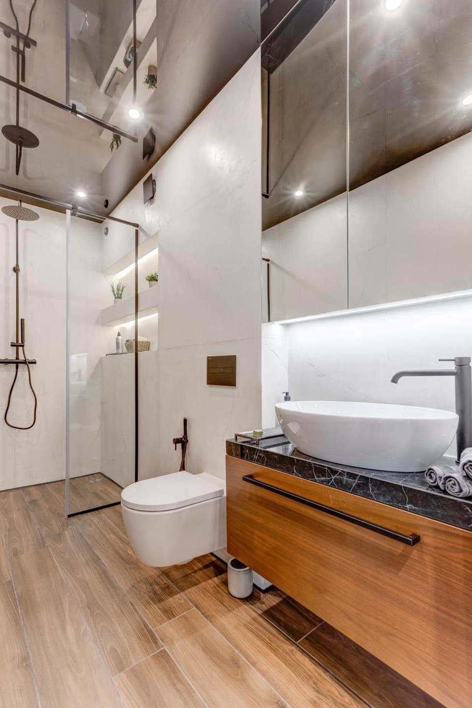 Shower, Toilet, Bathroom