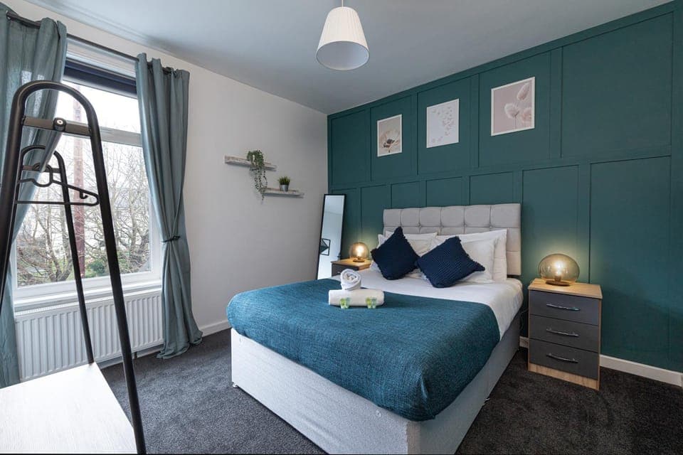 Bed, Bedroom, wardrobe