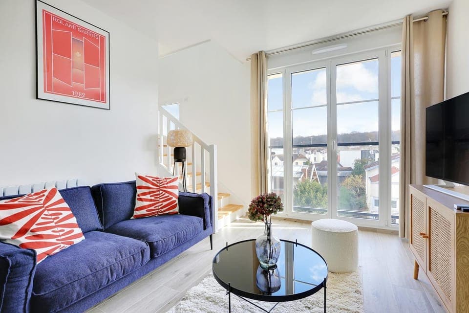 TV and multimedia, Living room, Seating area