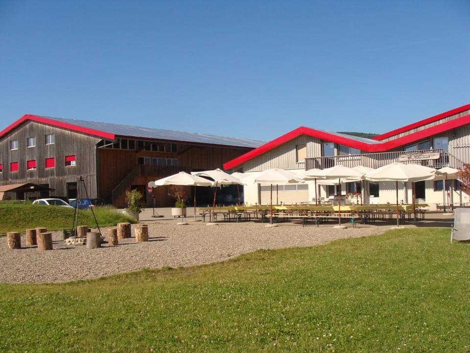 Patio, Facade/entrance, Facade/entrance, Balcony/Terrace, Area and facilities