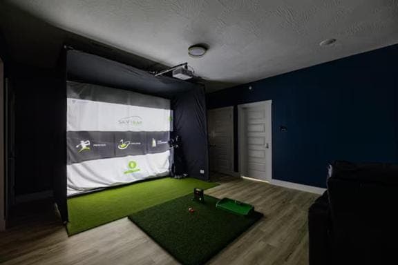 Game Room, Entertainment