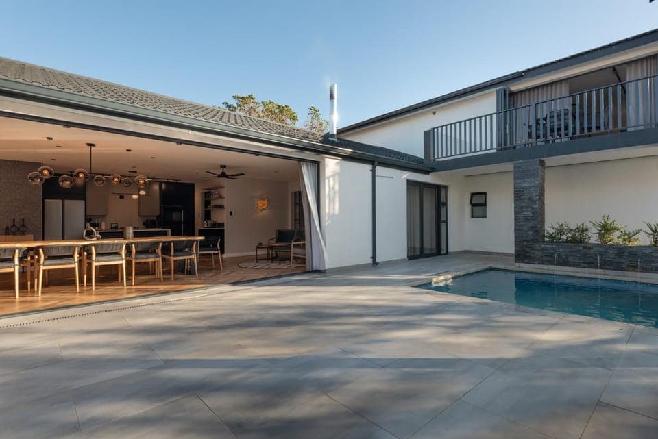 Patio, Dining area, Pool view