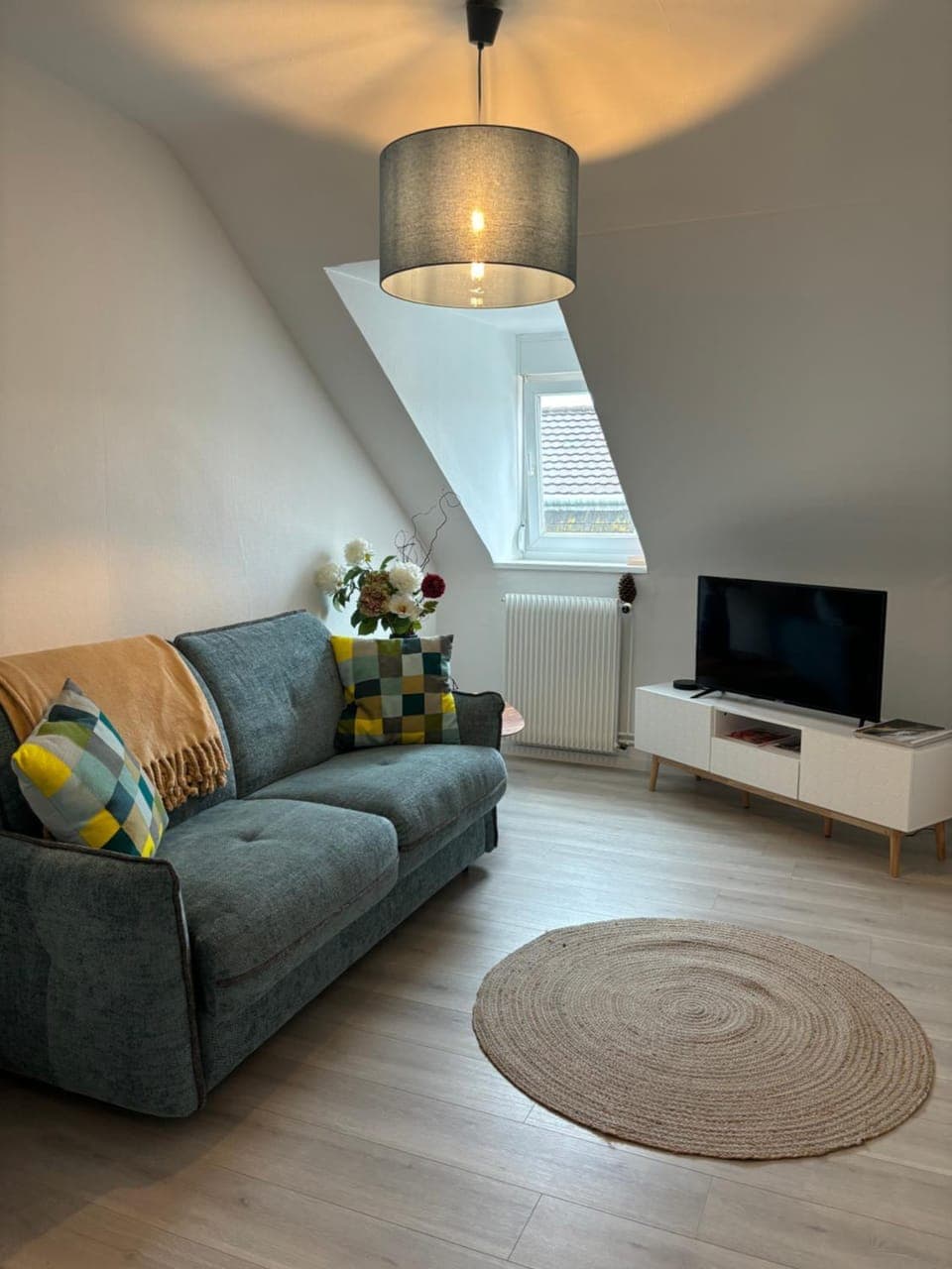 Communal lounge/ TV room