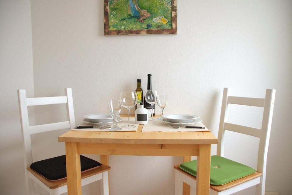 Dining area, kitchen