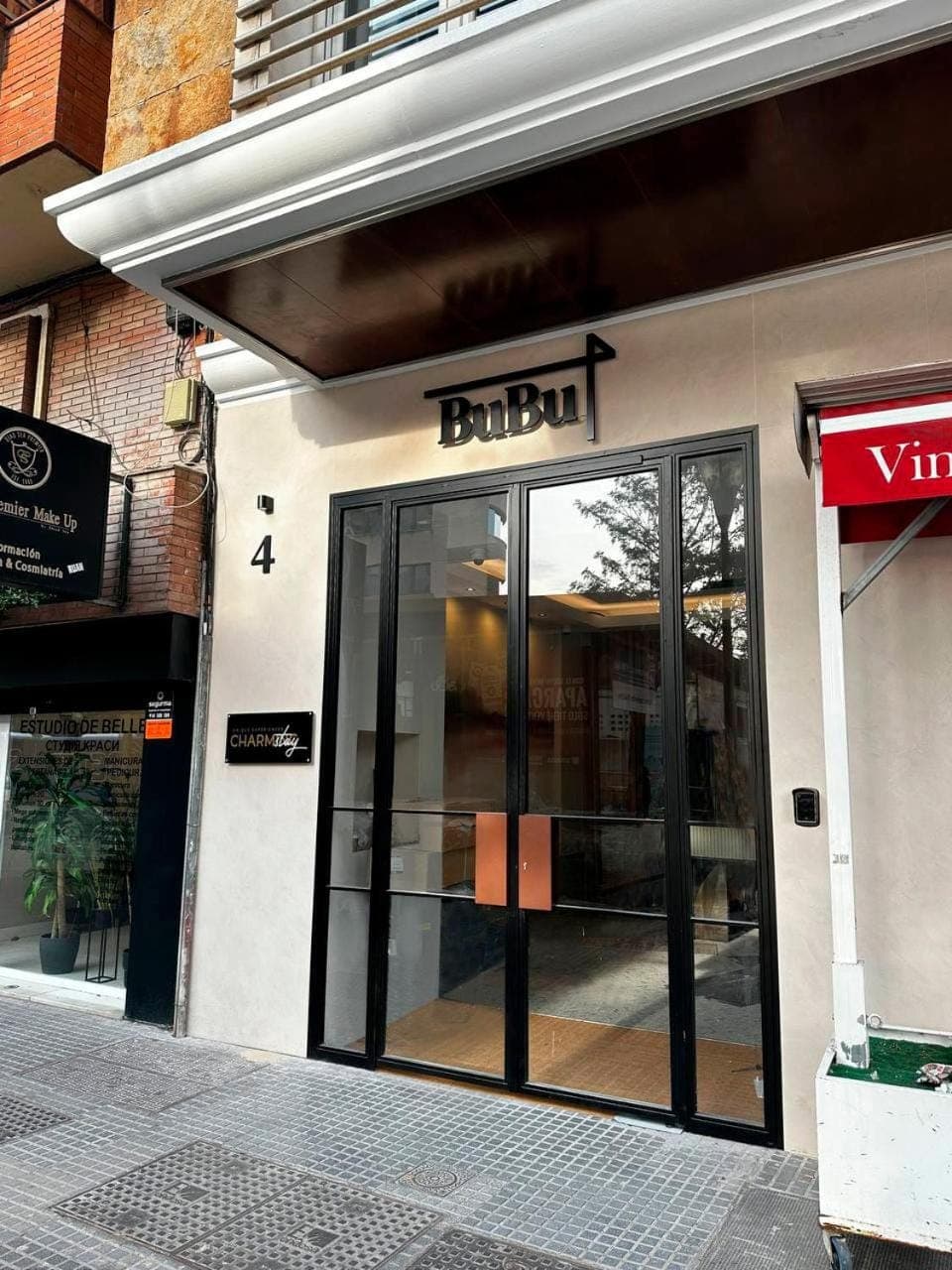 Property building, Off site, Lobby or reception