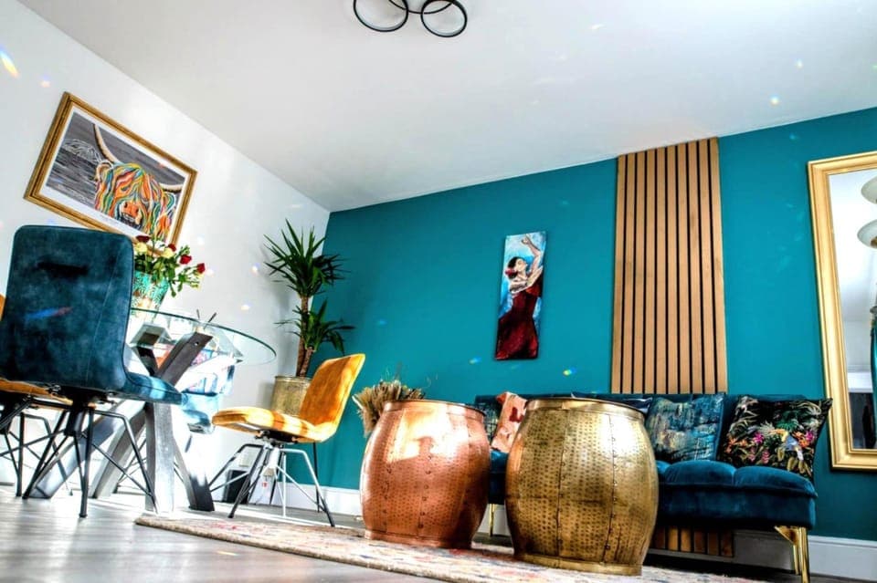 Living room, Seating area