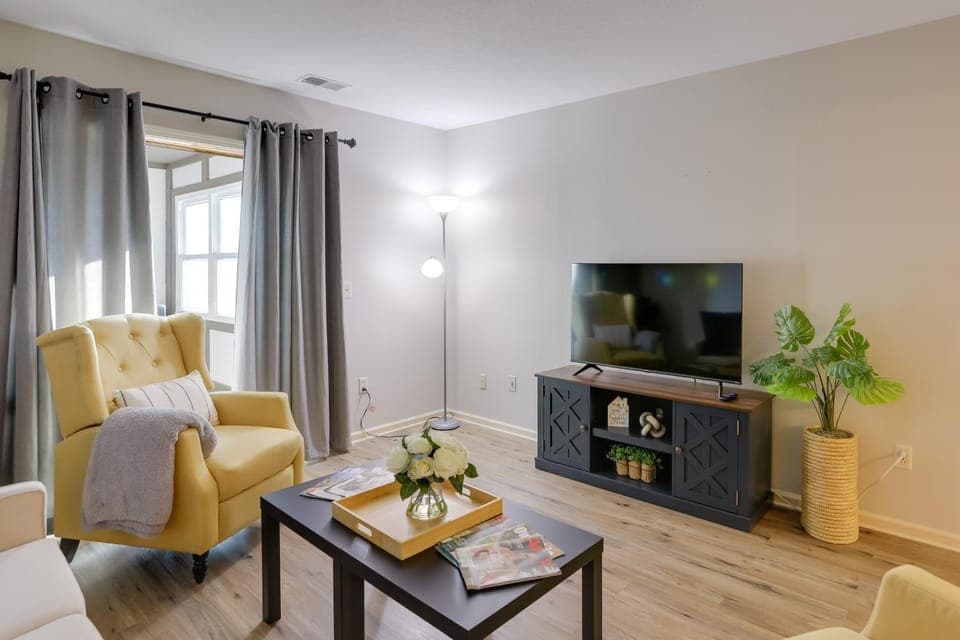 Toledo Vacation Rental ~ 8 Mi to Downtown! House in Toledo