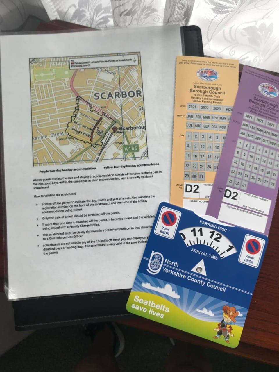 Logo/Certificate/Sign, Text overlay