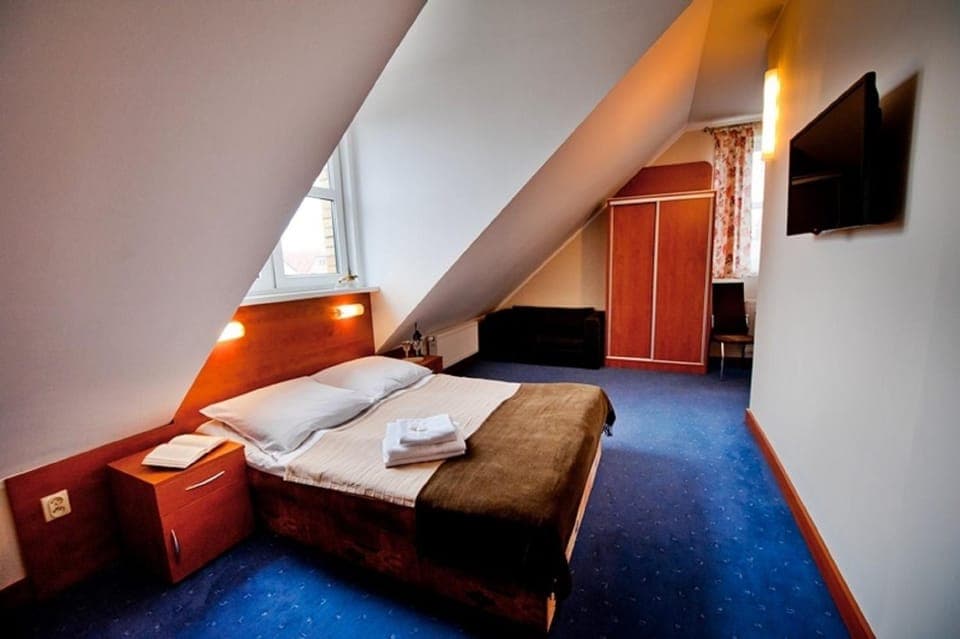 Day, Photo of the whole room