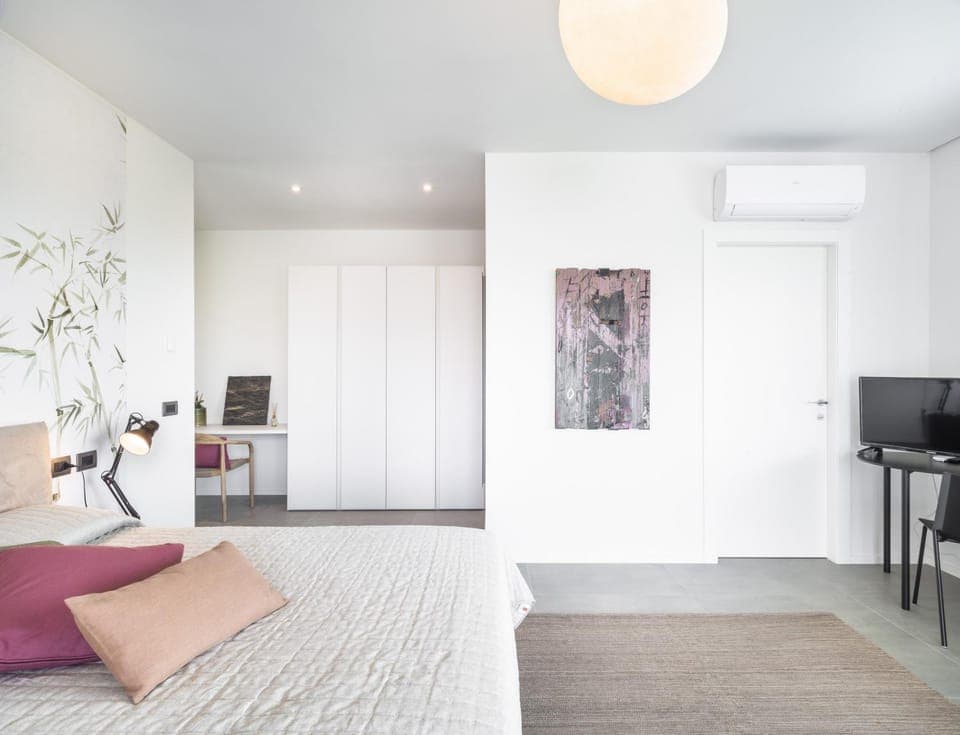 Property building, Living room, Bedroom