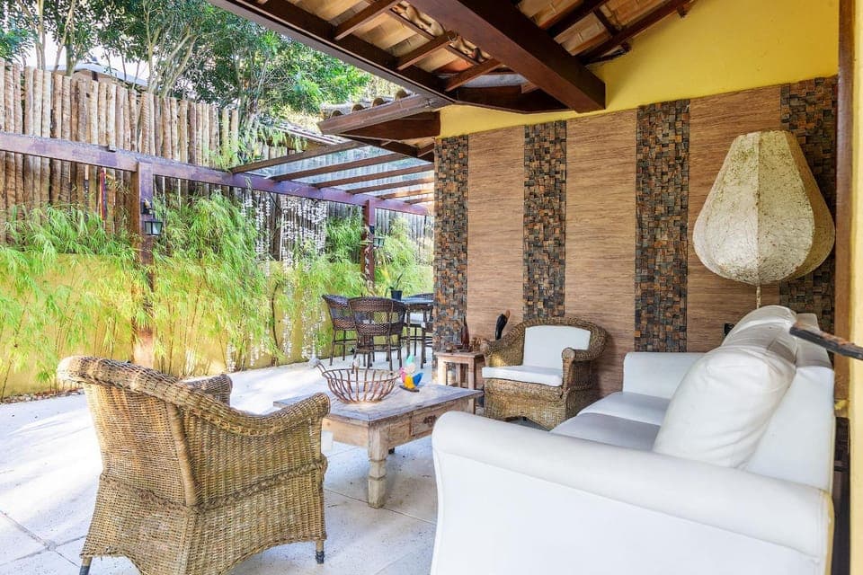 BBQ facilities, Seating area, Area and facilities