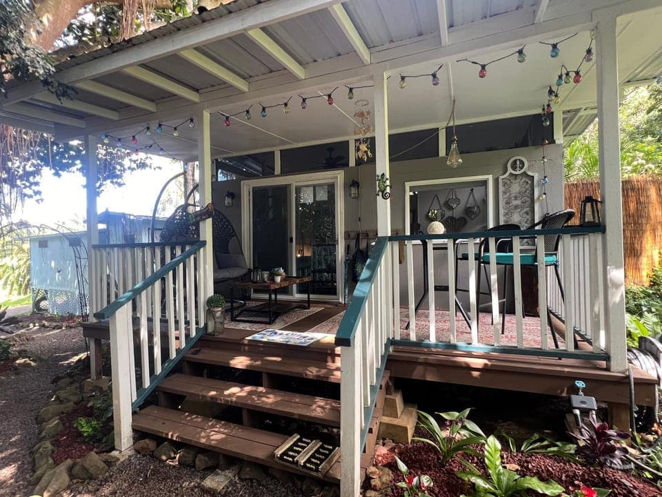 Property building, Balcony/Terrace