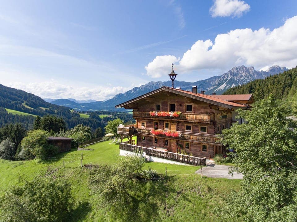 Property building, Natural landscape