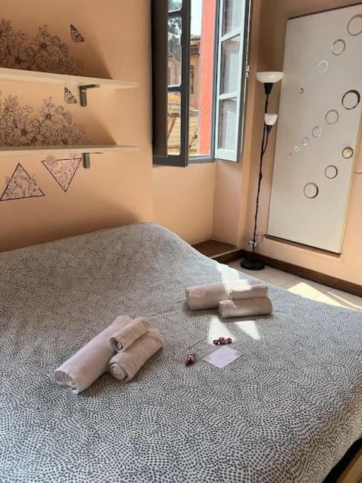 Bed, Photo of the whole room, Bedroom, towels, wardrobe