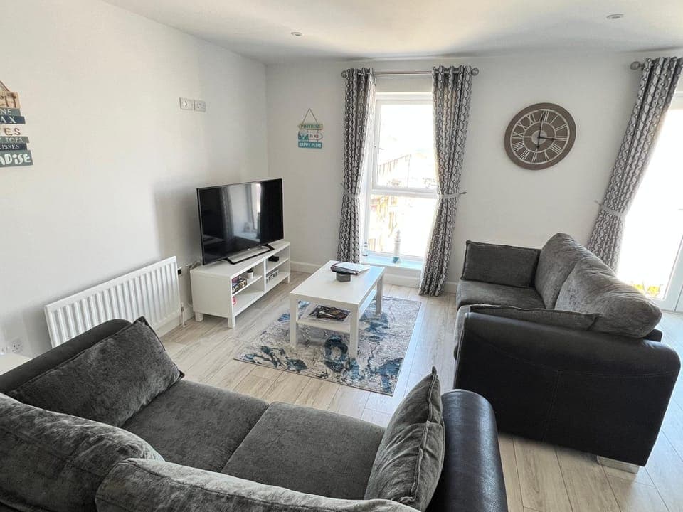 Communal lounge/ TV room, Living room