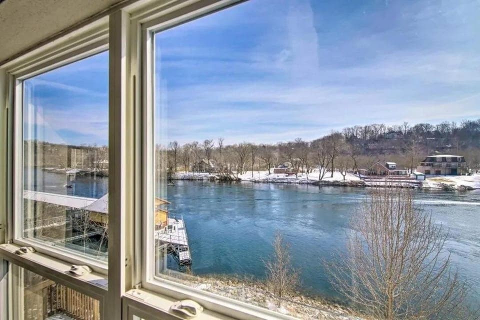 View (from property/room), Lake view