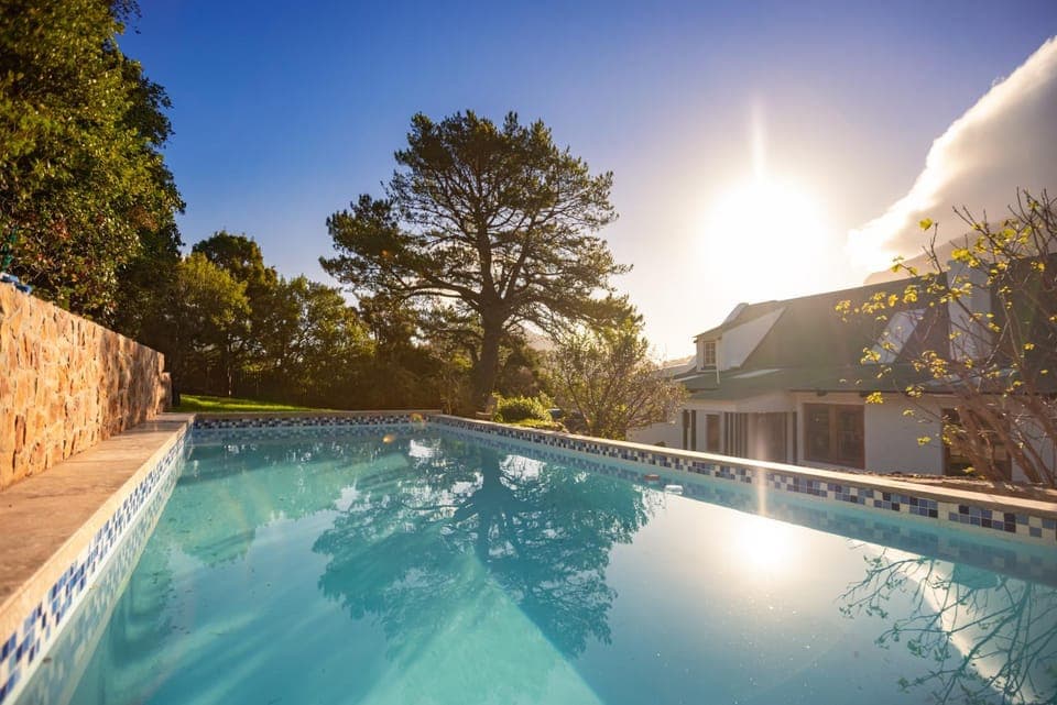 Swimming pool, Swimming pool