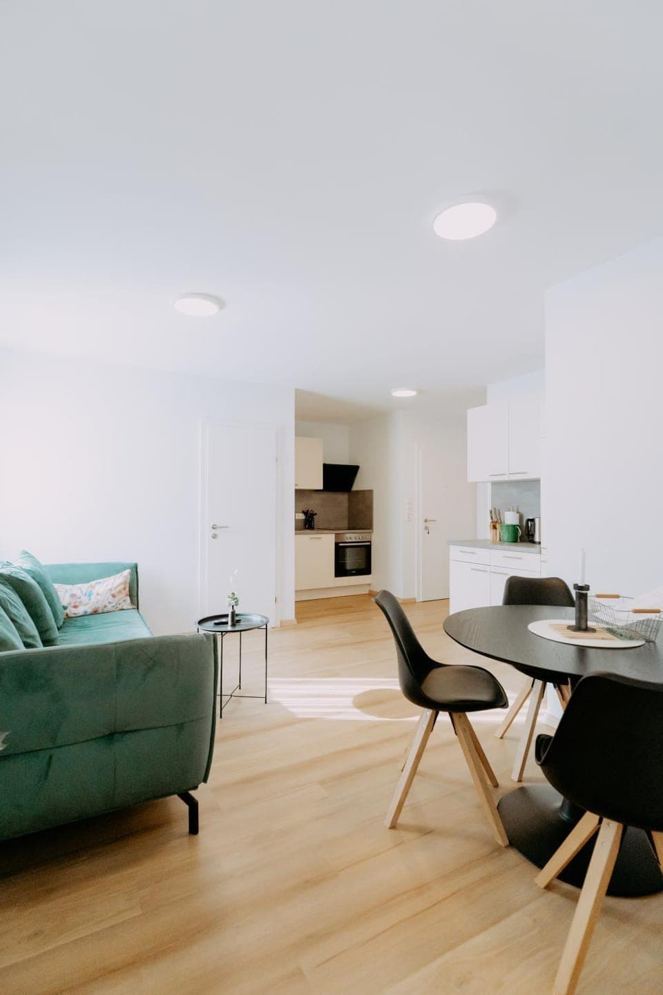 Living room, Dining area