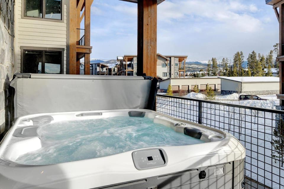 Hot Tub