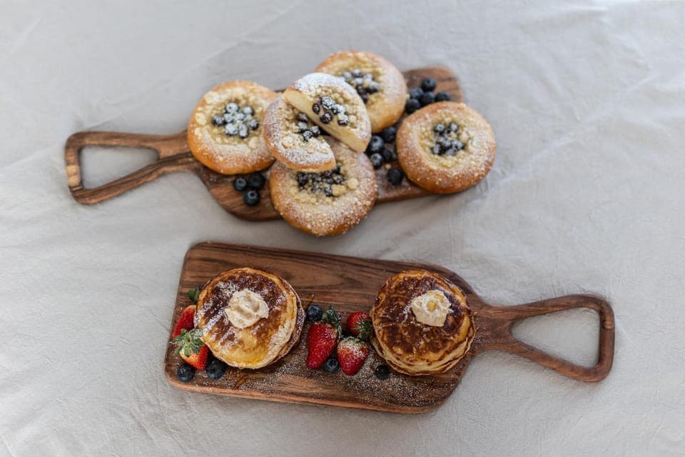 Food and drinks, On site, Food, Breakfast, Lunch, Dinner