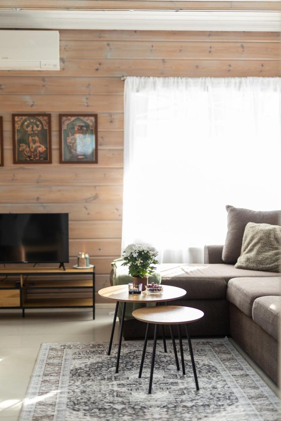TV and multimedia, View (from property/room), Living room, Seating area, On site