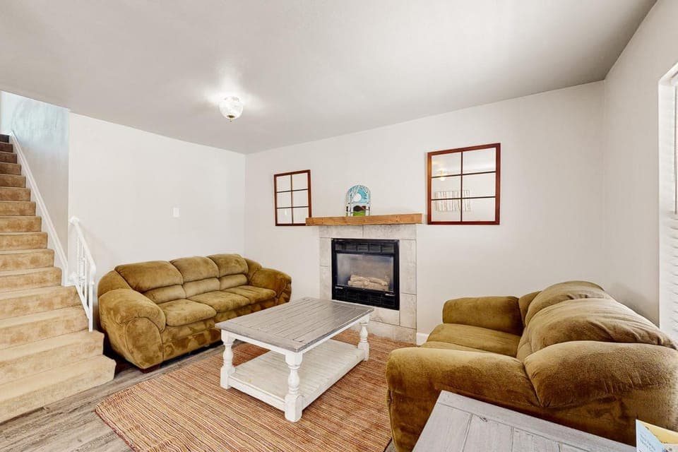 Sunflower Way House in Colorado Springs