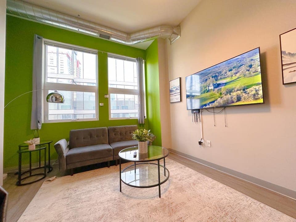 TV and multimedia, Living room, Seating area