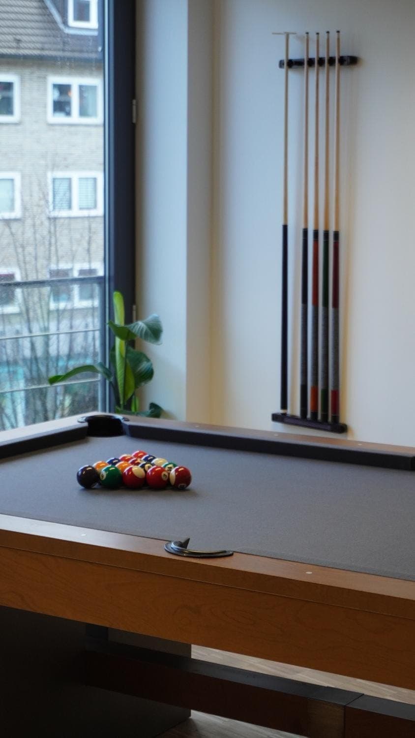 Communal lounge/ TV room, Billiard