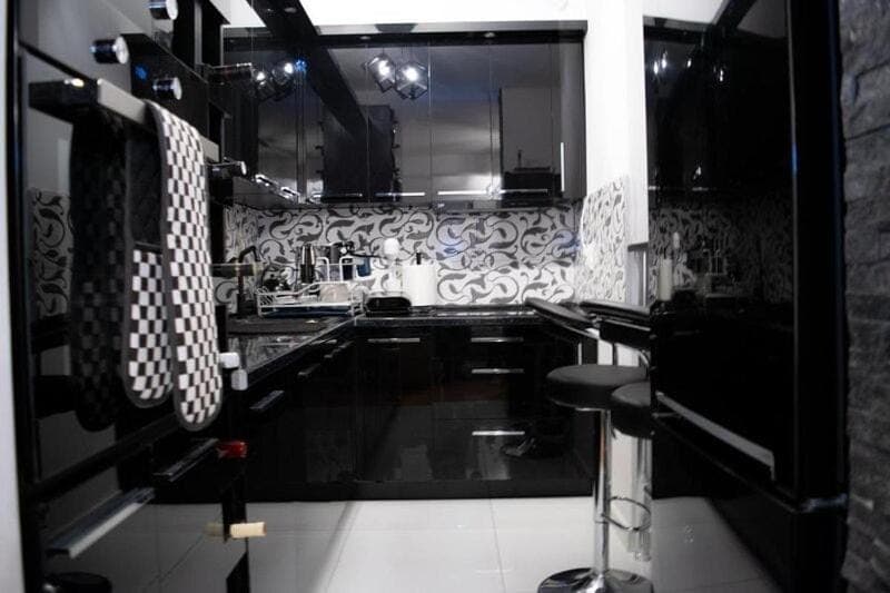 TV and multimedia, Kitchen or kitchenette