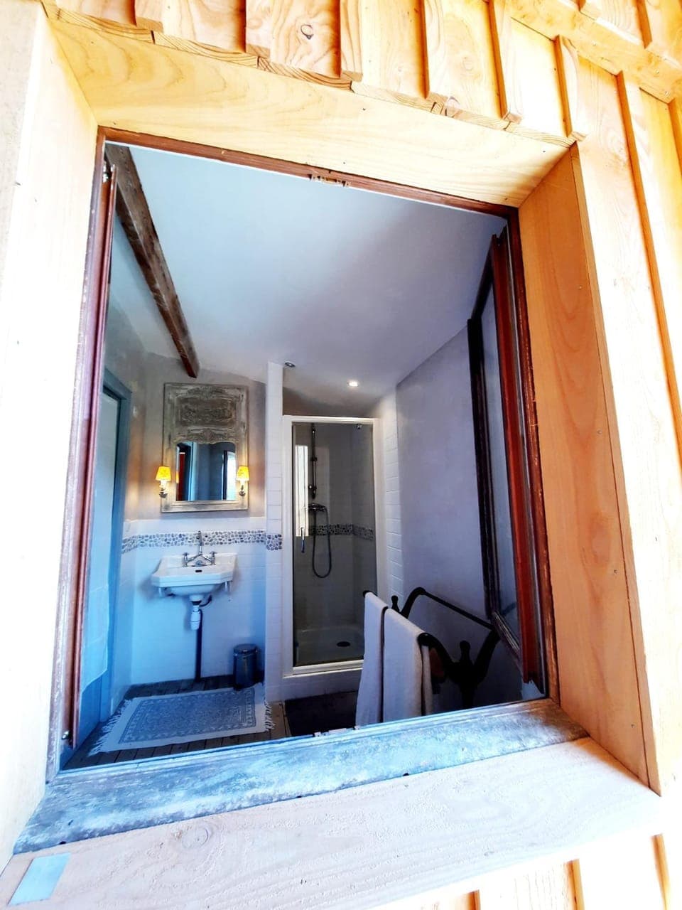 Bathroom, Garden view, Garden view