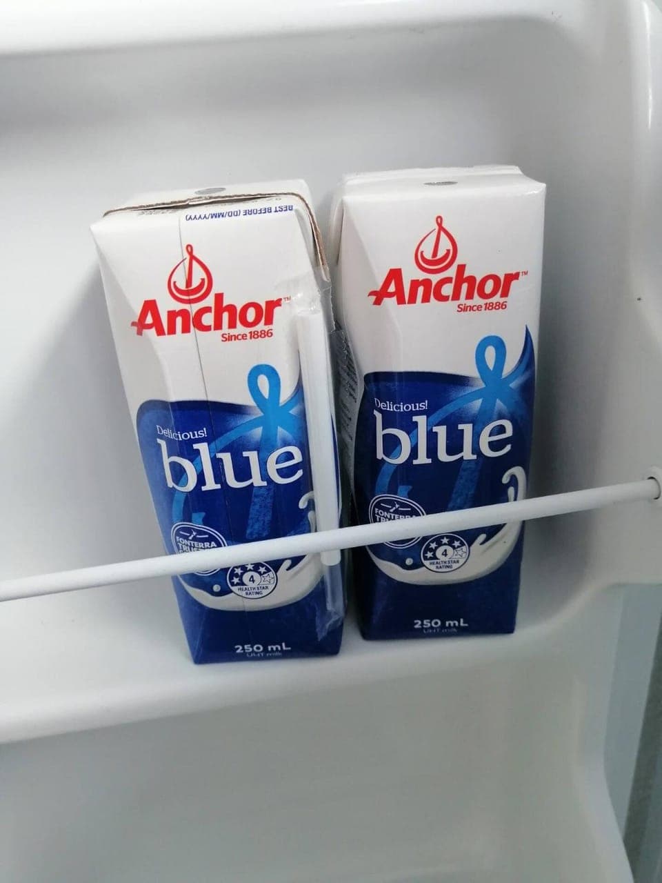 Restaurant/places to eat, Food and drinks