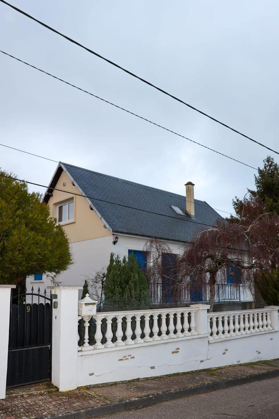 Property building, Day