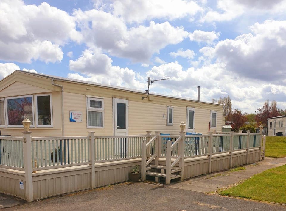 Property building, Balcony/Terrace