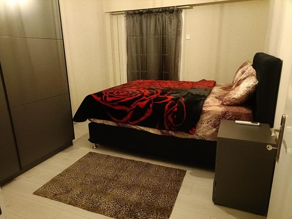 Bed, Photo of the whole room, Bedroom, wardrobe