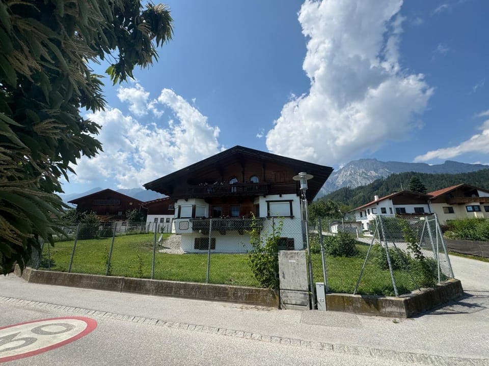 Property building, Street view