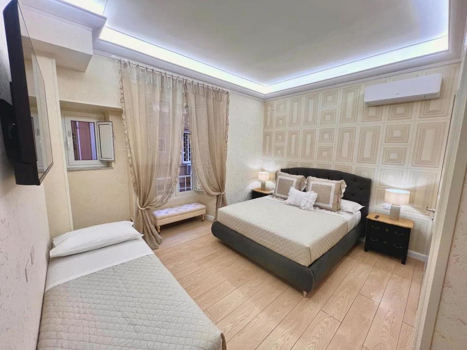 Bed, TV and multimedia, Photo of the whole room, Bedroom, air conditioner