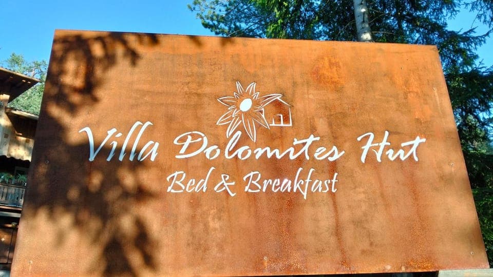 Property logo or sign