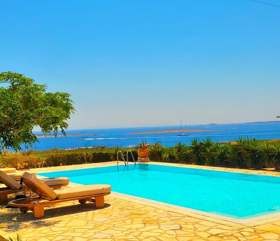 Property building, Patio, Natural landscape, Pool view, Sea view, Swimming pool, sunbed