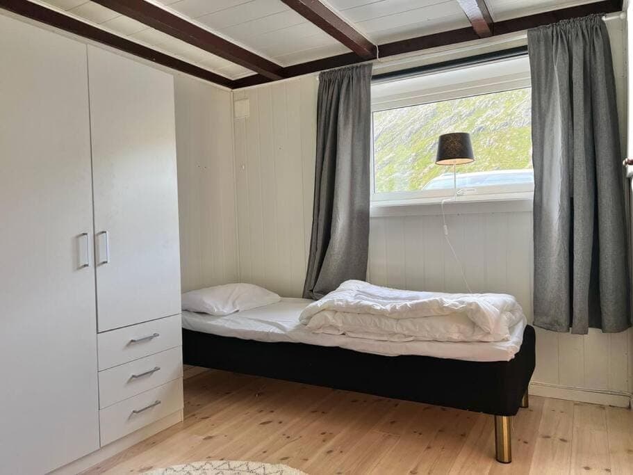 Lofoten Fjord Apartment - Kvalvika Beach & Ryten Apartment in Lofoten