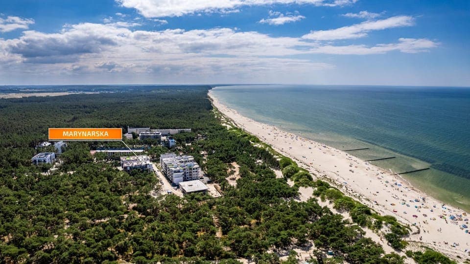 Off site, Bird's eye view, Sea view, Location