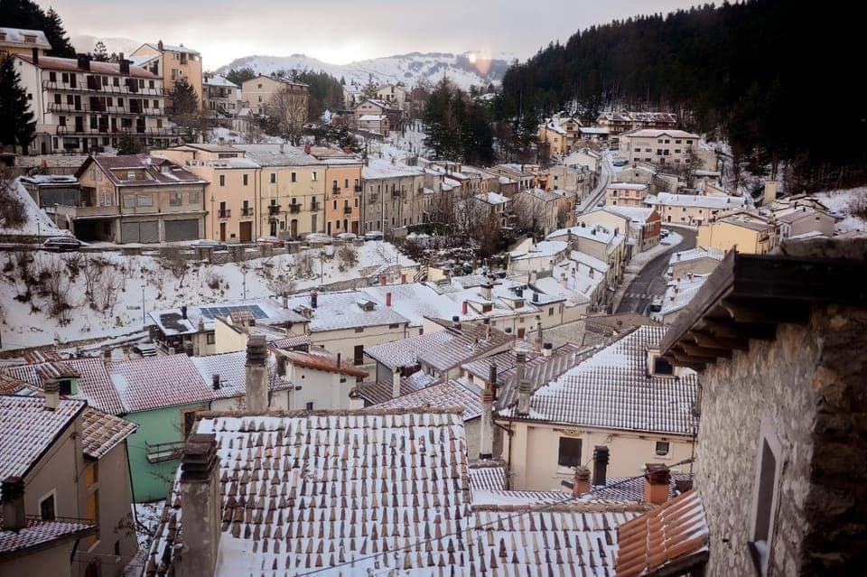 City view, Mountain view