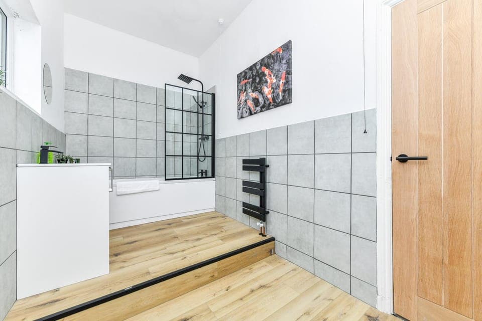 Shower, Bathroom, Bath